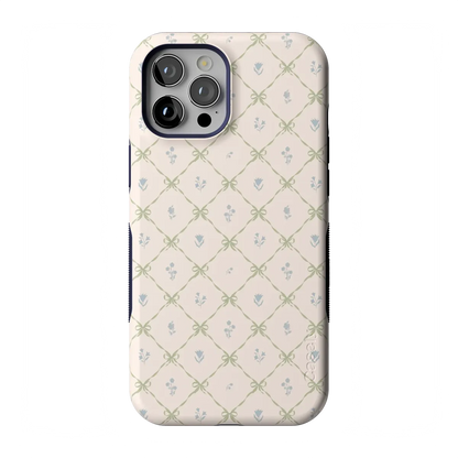 Petit Petals | Dainty Lattice Case